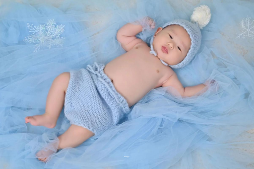 沁阳宝宝老喊肚子疼还发烧